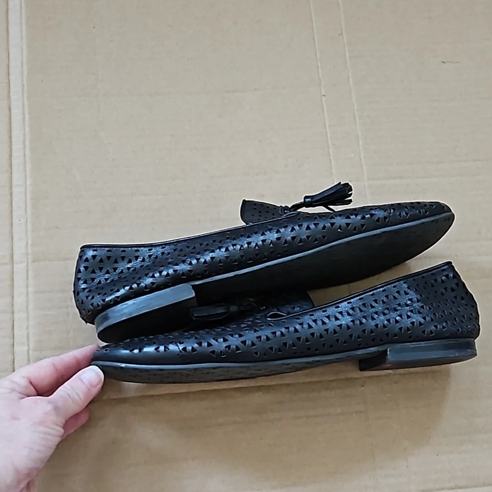 Patricia Nash Francesca black perforated tassel loafers-10 - Picture 4 of 11